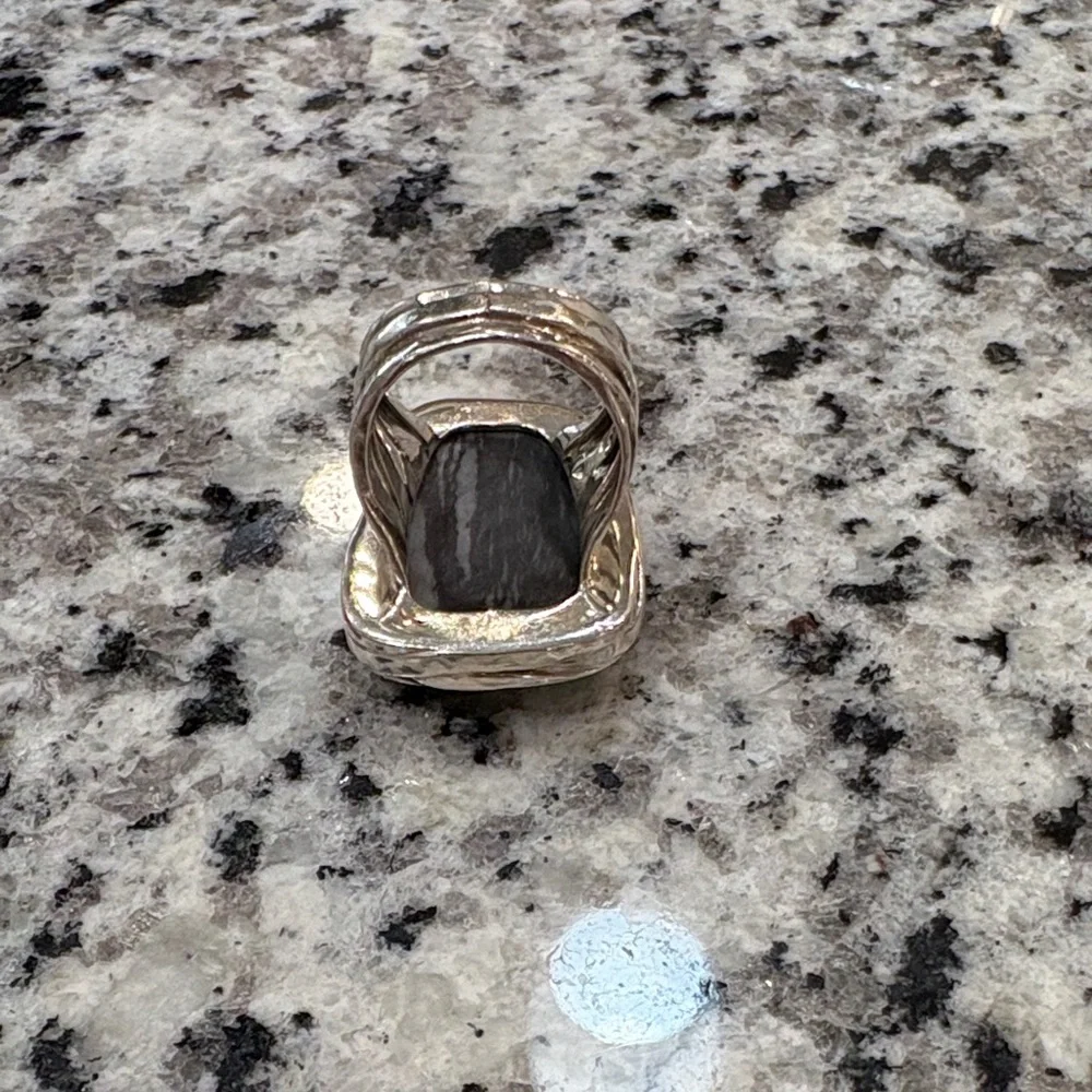 Silpada Large Silver and Black Statement Ring size 6 - Picture 4 of 5